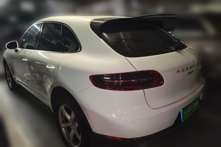 Used Porsche Macan 2014 Macan 2.0T Rear Left 45 Deg