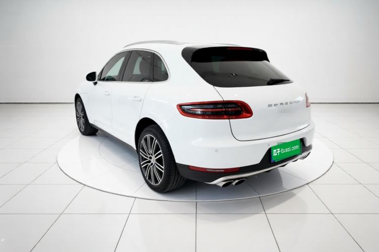 Used Porsche Macan 2014 Macan 2.0T Rear Left 45 Deg