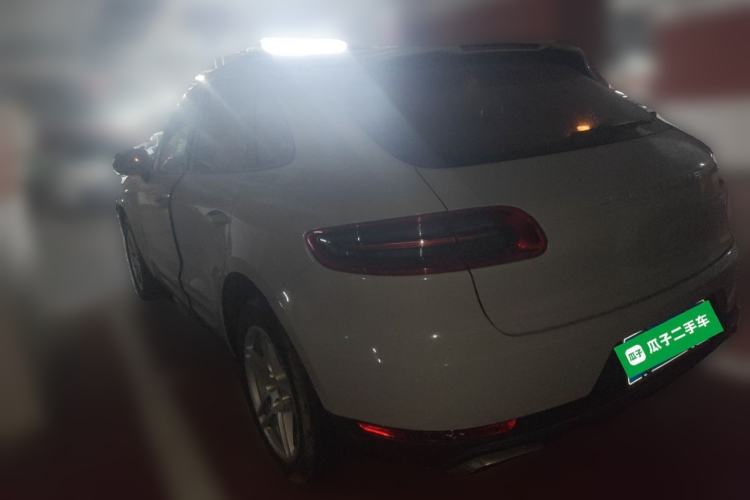 Used Porsche Macan 2014 Macan 2.0T Rear Left 45 Deg