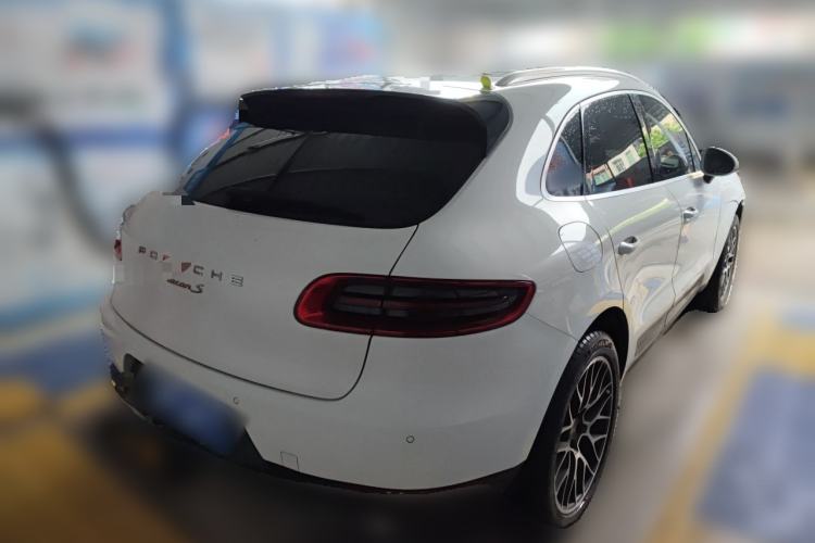 Used Porsche Macan 2014 Macan S 3.0T Rear Right 45 Deg