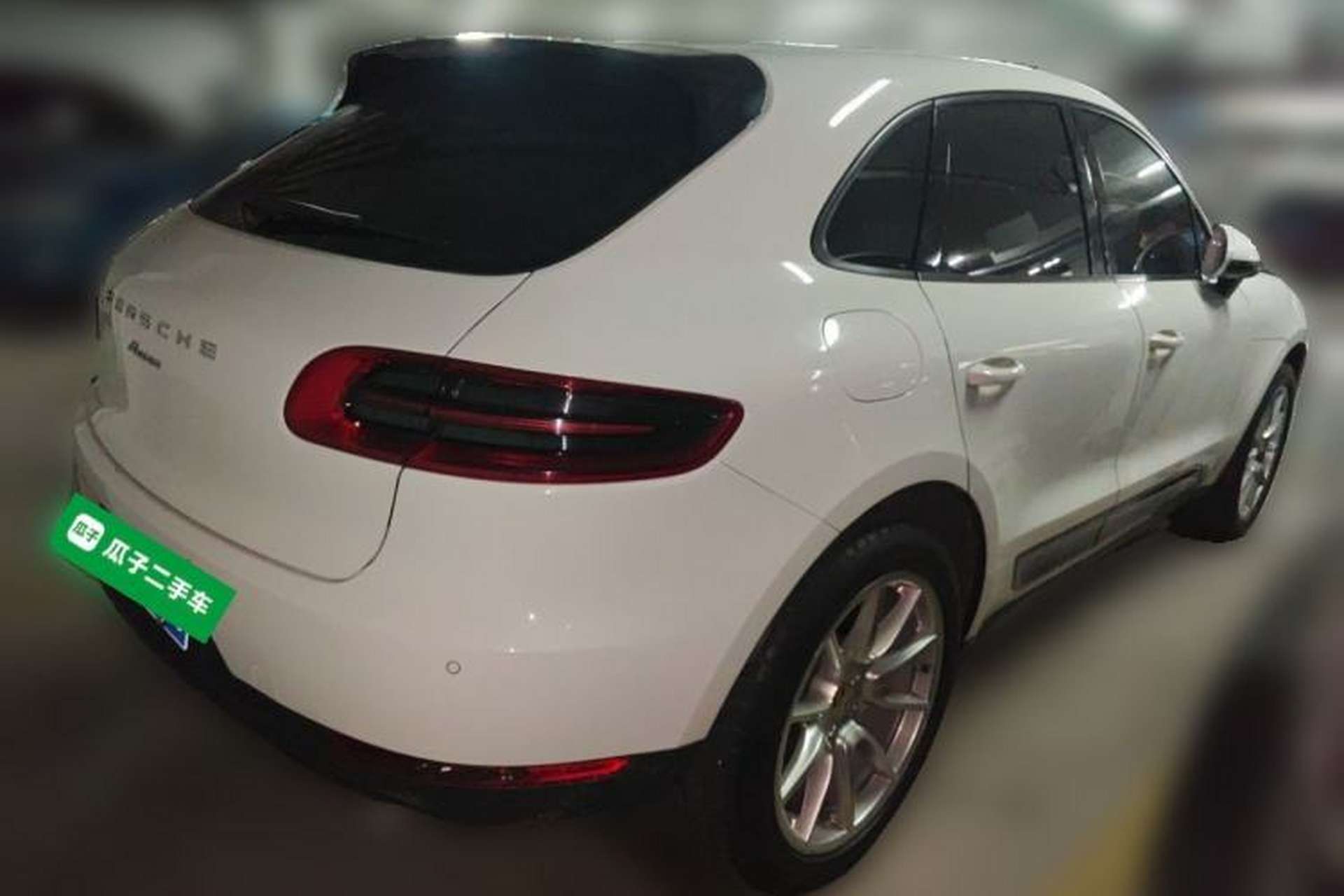 Used Porsche Macan 2014 Macan 2.0T Rear Right 45 Deg