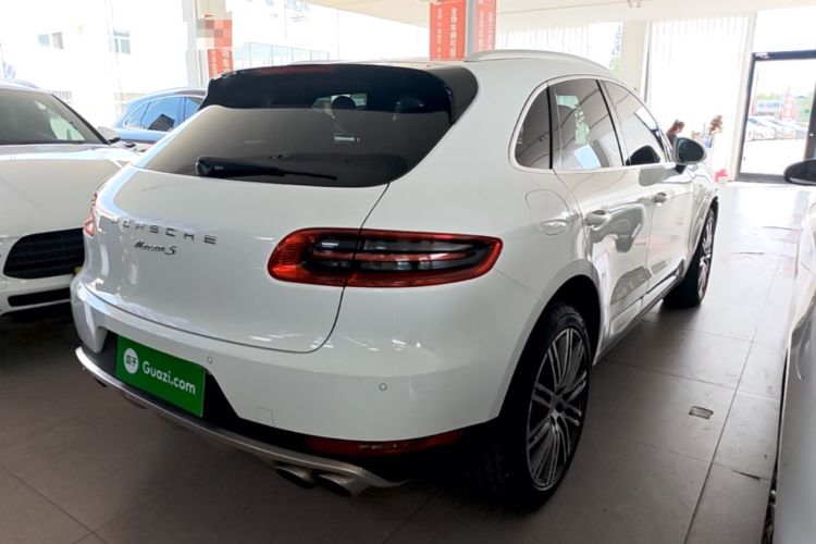 Used Porsche Macan 2014 Macan 2.0T Rear Right 45 Deg
