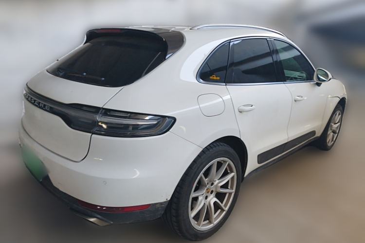 Used Porsche Macan 2014 Macan 2.0T Rear Right 45 Deg