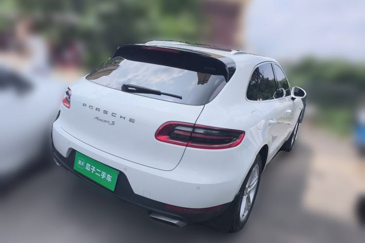 Used Porsche Macan 2014 Macan 2.0T Rear Right 45 Deg