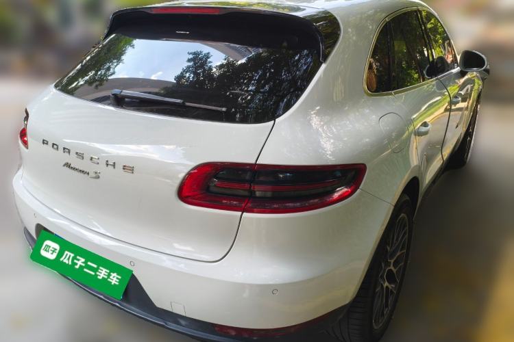Used Porsche Macan 2014 Macan S 3.0T Rear Right 45 Deg
