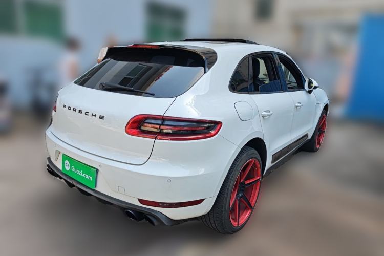Used Porsche Macan 2014 Macan 2.0T Rear Right 45 Deg