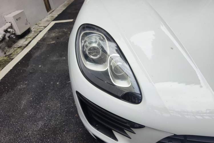 Used Porsche Macan 2014 Macan S 3.0T Right Front Headlight