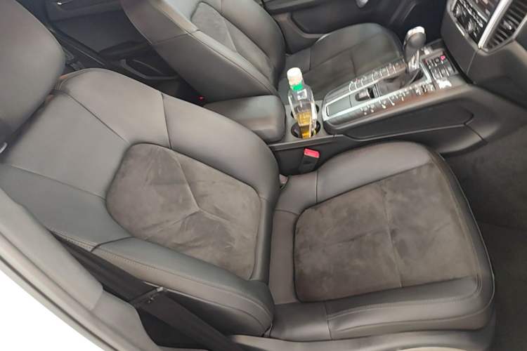 Used Porsche Macan 2014 Macan 2.0T Right Front Seat