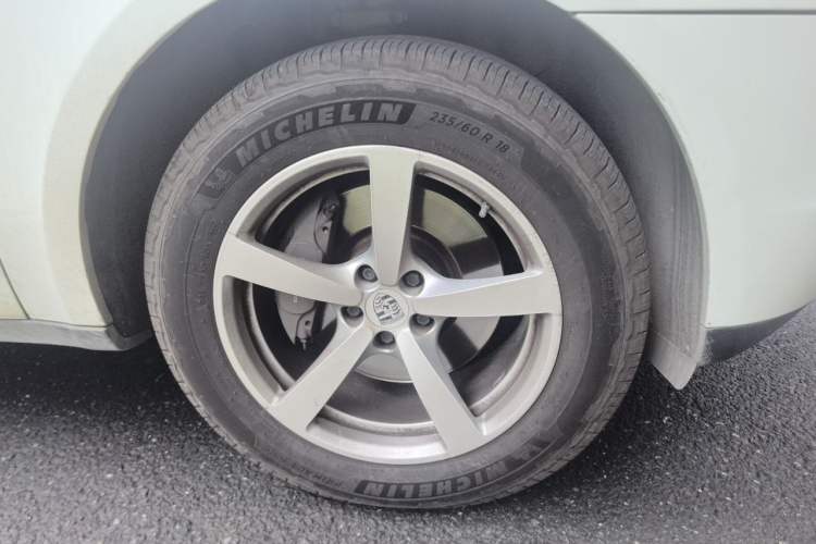 Used Porsche Macan 2014 Macan 2.0T Right Front Wheel Hub