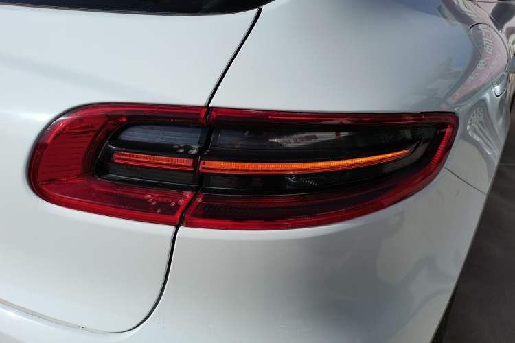Used Porsche Macan 2014 Macan 2.0T Right Rear Taillight
