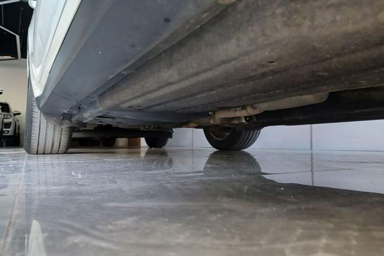 Used Porsche Macan 2014 Macan 2.0T Right Side Sill