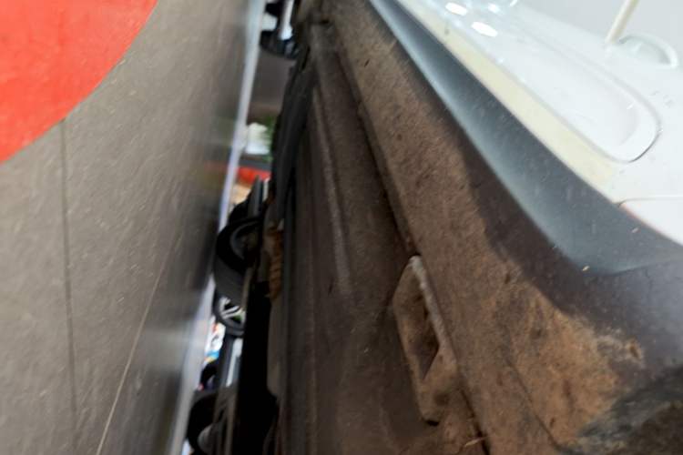 Used Porsche Macan 2014 Macan 2.0T Right Side Sill