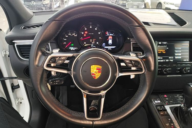 Used Porsche Macan 2014 Macan 2.0T Steering Wheel