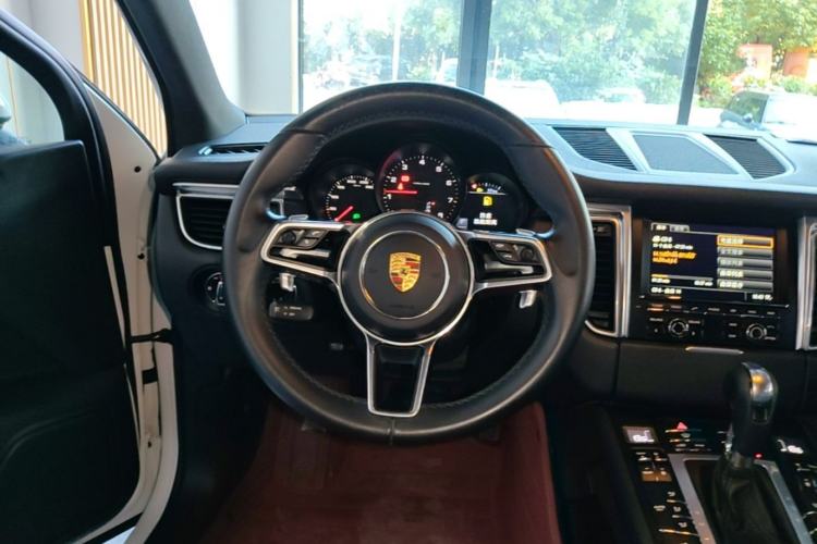 Used Porsche Macan 2014 Macan 2.0T Steering Wheel
