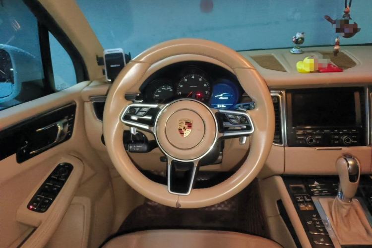 Used Porsche Macan 2014 Macan 2.0T Steering Wheel