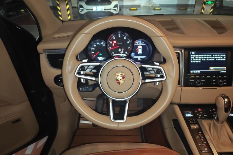 Used Porsche Macan 2014 Macan 2.0T Steering Wheel