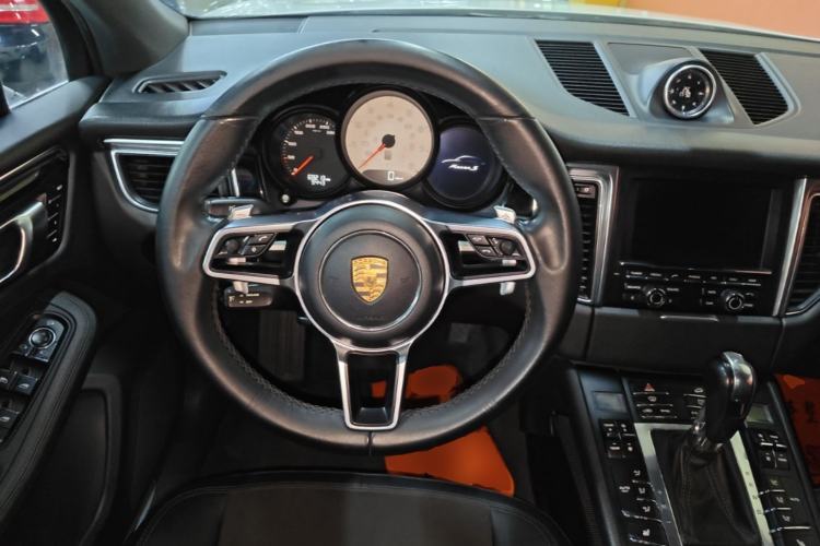 Used Porsche Macan 2014 Macan S 3.0T Steering Wheel