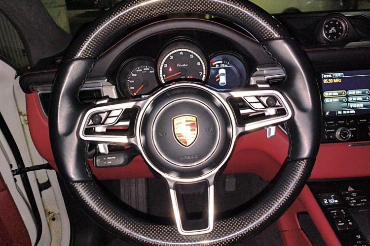 Used Porsche Macan 2014 Macan Turbo 3.6T Steering Wheel