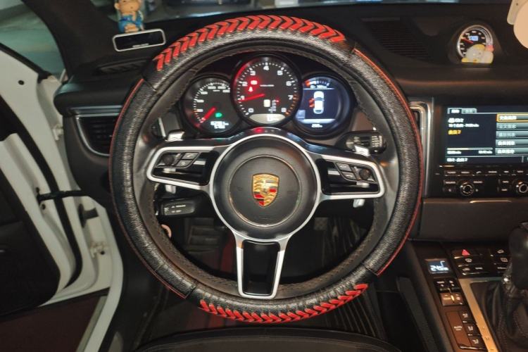 Used Porsche Macan 2014 Macan 2.0T Steering Wheel