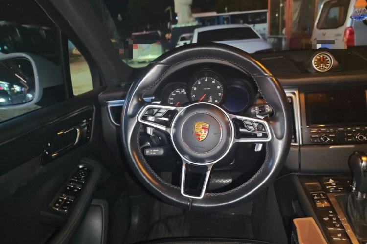 Used Porsche Macan 2014 Macan 2.0T Steering Wheel