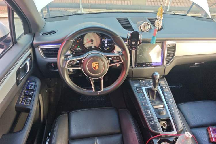 Used Porsche Macan 2014 Macan S 3.0T Steering Wheel