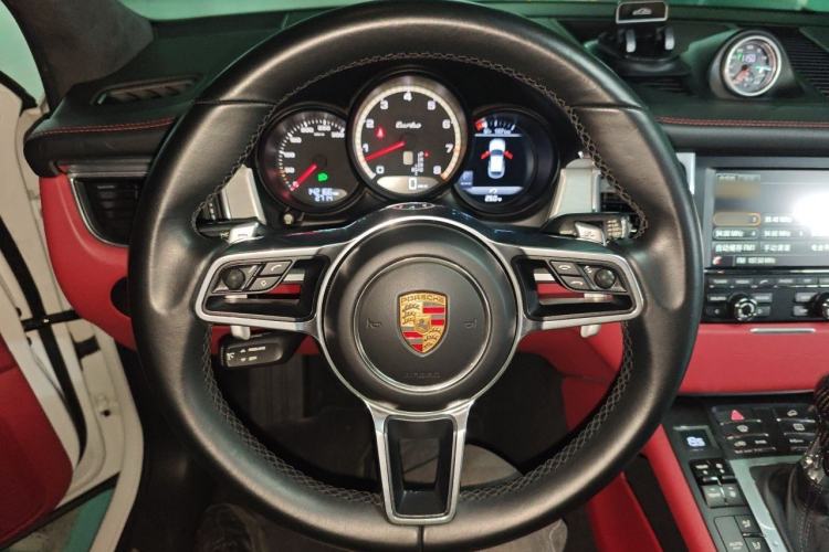Used Porsche Macan 2014 Macan Turbo 3.6T Steering Wheel