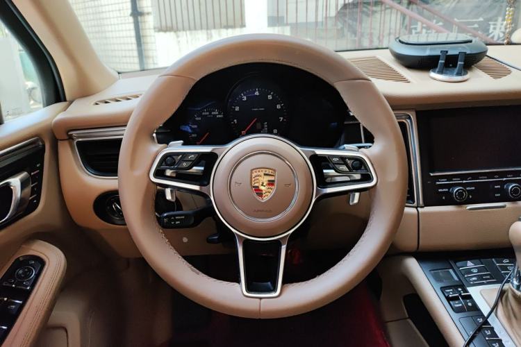 Used Porsche Macan 2014 Macan 2.0T Steering Wheel