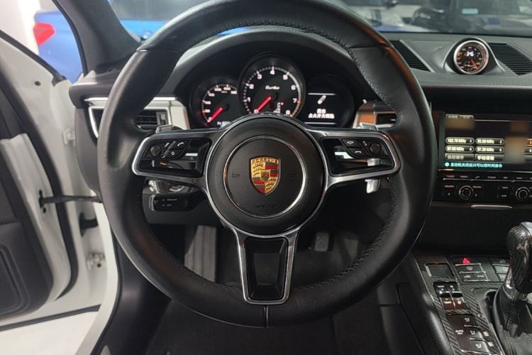 Used Porsche Macan 2014 Macan Turbo 3.6T Steering Wheel