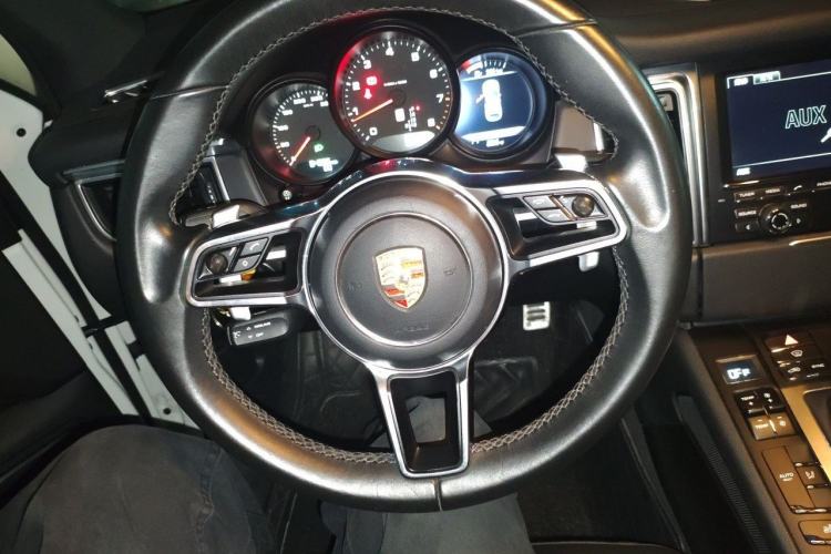 Used Porsche Macan 2014 Macan 2.0T Steering Wheel