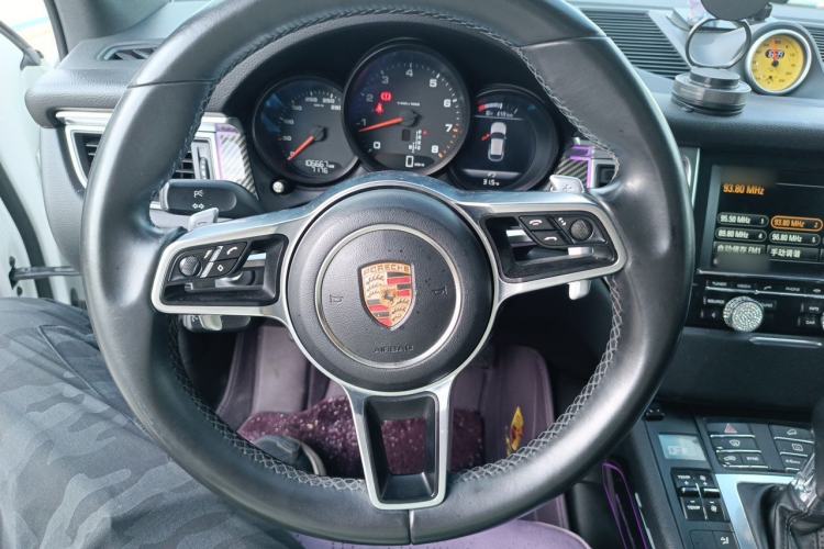 Used Porsche Macan 2014 Macan 2.0T Steering Wheel