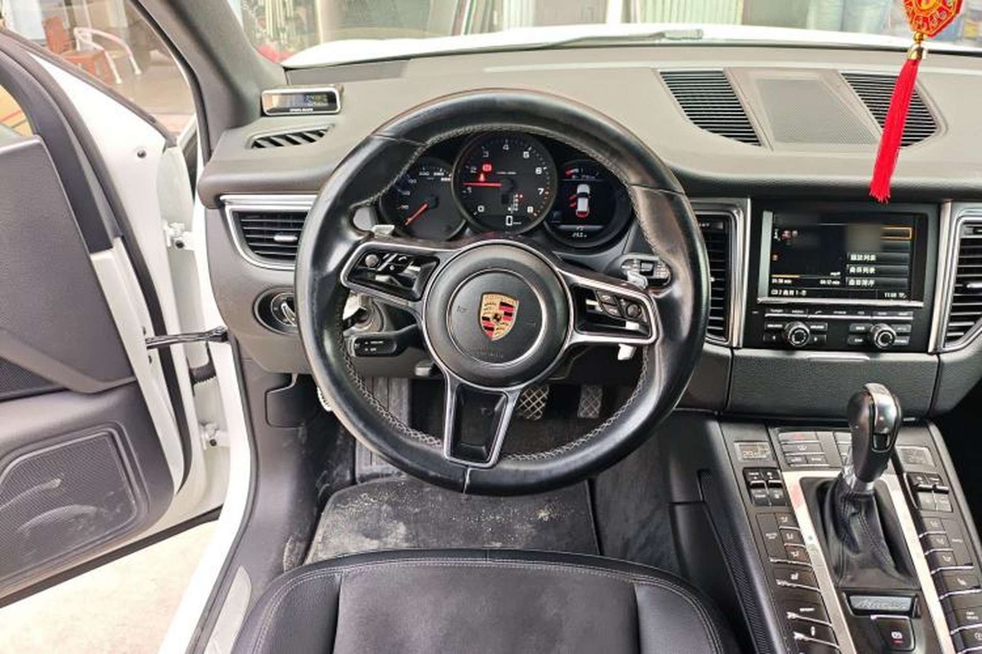 Used Porsche Macan 2014 Macan 2.0T Steering Wheel