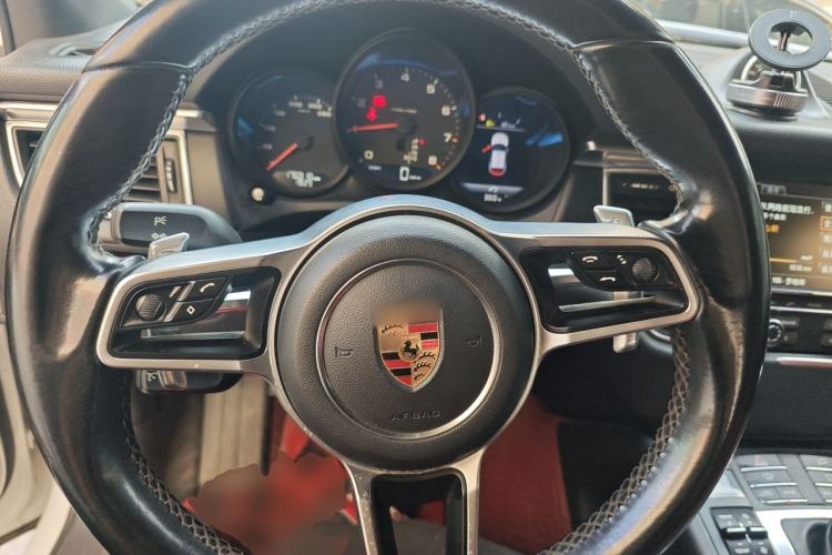 Used Porsche Macan 2014 Macan 2.0T Steering Wheel