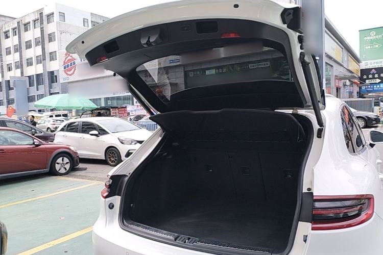 Used Porsche Macan 2014 Macan 2.0T Trunk