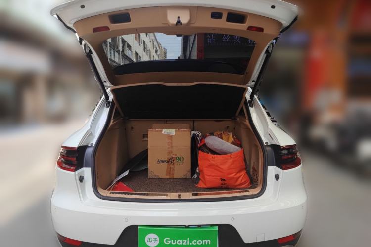 Used Porsche Macan 2014 Macan 2.0T Trunk