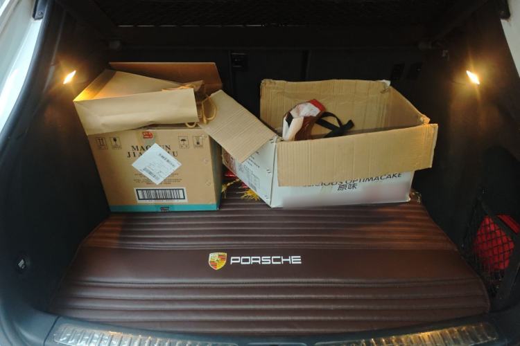 Used Porsche Macan 2014 Macan 2.0T Trunk