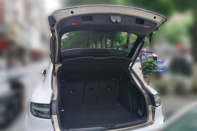 Used Porsche Macan 2014 Macan 2.0T Trunk