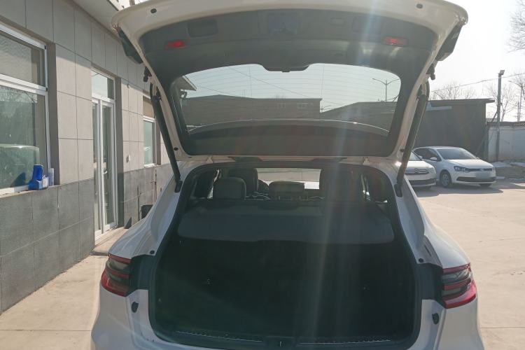 Used Porsche Macan 2014 Macan 2.0T Trunk