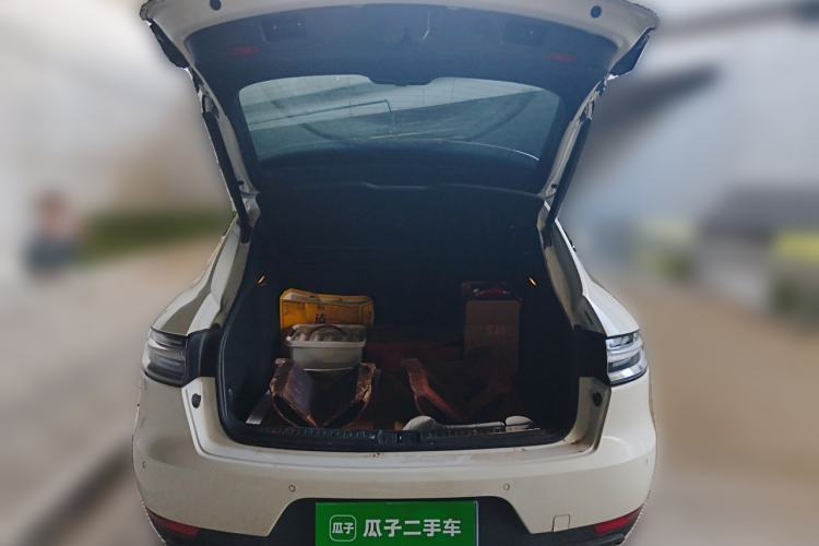 Used Porsche Macan 2014 Macan 2.0T Trunk