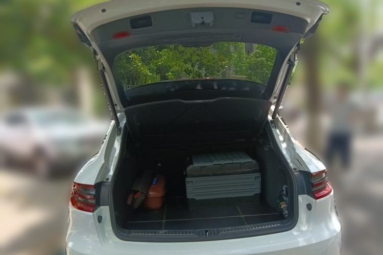 Used Porsche Macan 2014 Macan 2.0T Trunk