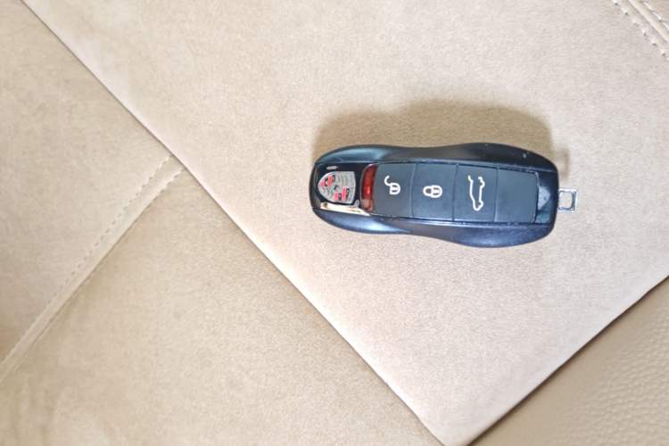 Used Porsche Macan 2014 Macan 2.0T Vehicle Key