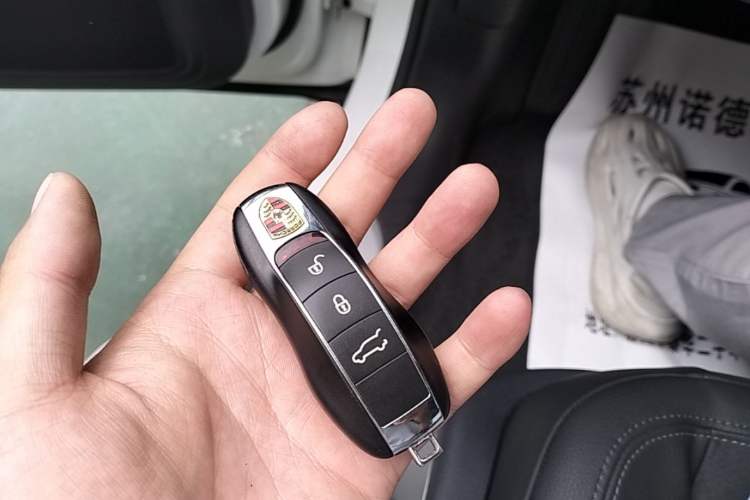Used Porsche Macan 2014 Macan 2.0T Vehicle Key