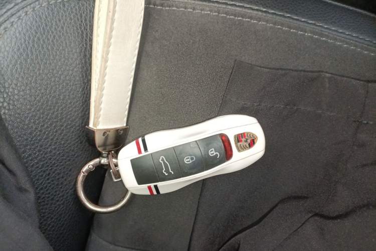 Used Porsche Macan 2014 Macan 2.0T Vehicle Key