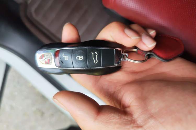 Used Porsche Macan 2014 Macan 2.0T Vehicle Key