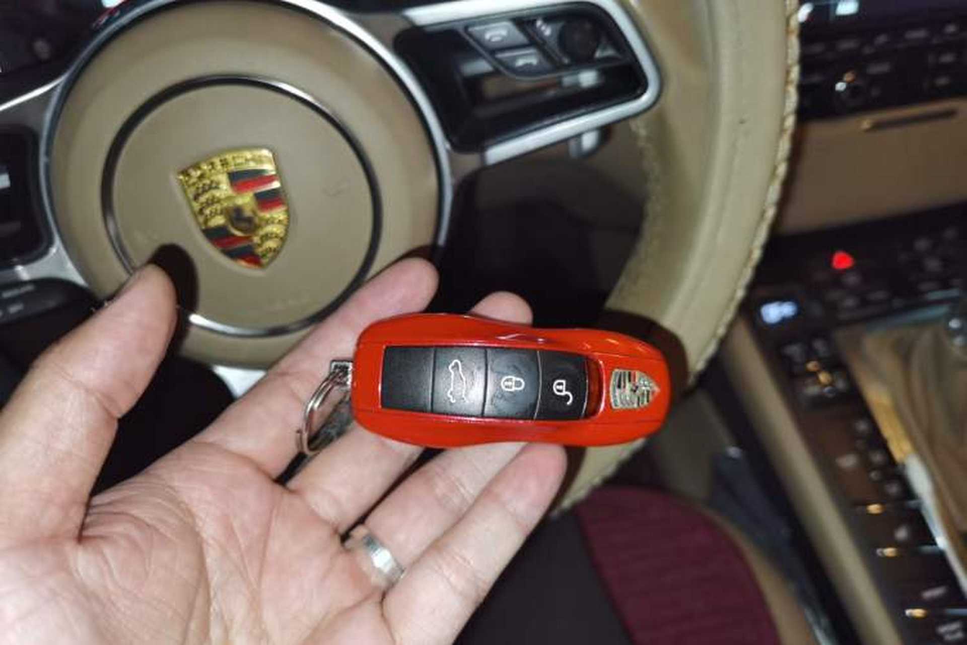 Used Porsche Macan 2014 Macan S 3.0T Vehicle Key