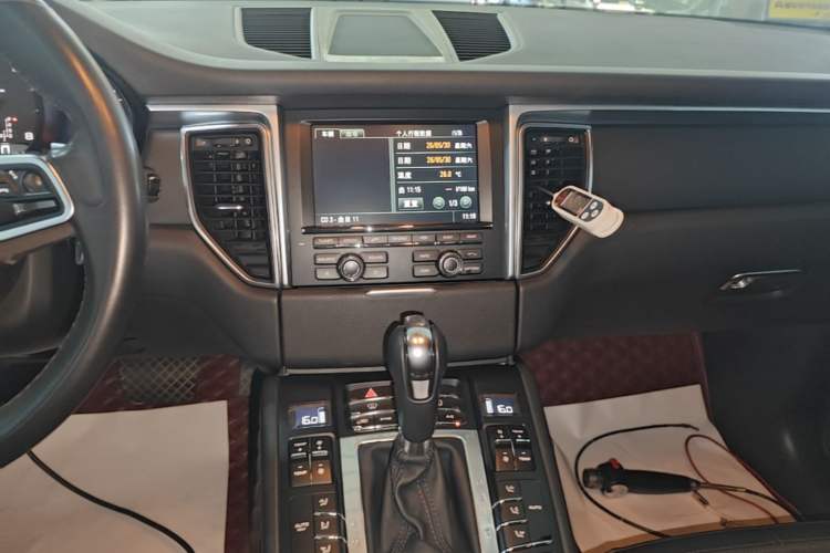 Used Porsche Macan 2014 Macan 2.0T Audio And AC Panel