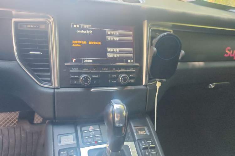 Used Porsche Macan 2014 Macan 2.0T Audio And AC Panel