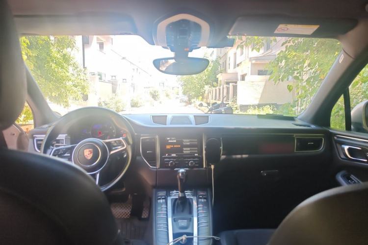 Used Porsche Macan 2014 Macan 2.0T Center Console