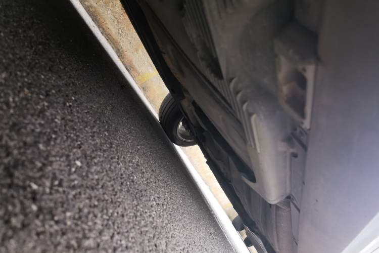 Used Porsche Macan 2014 Macan 2.0T Chassis Rear Right