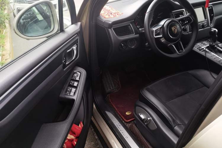Used Porsche Macan 2014 Macan 2.0T Driver Seat