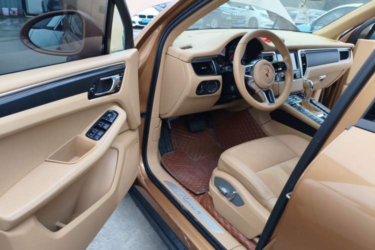 Used Porsche Macan 2014 Macan 2.0T Driver Seat
